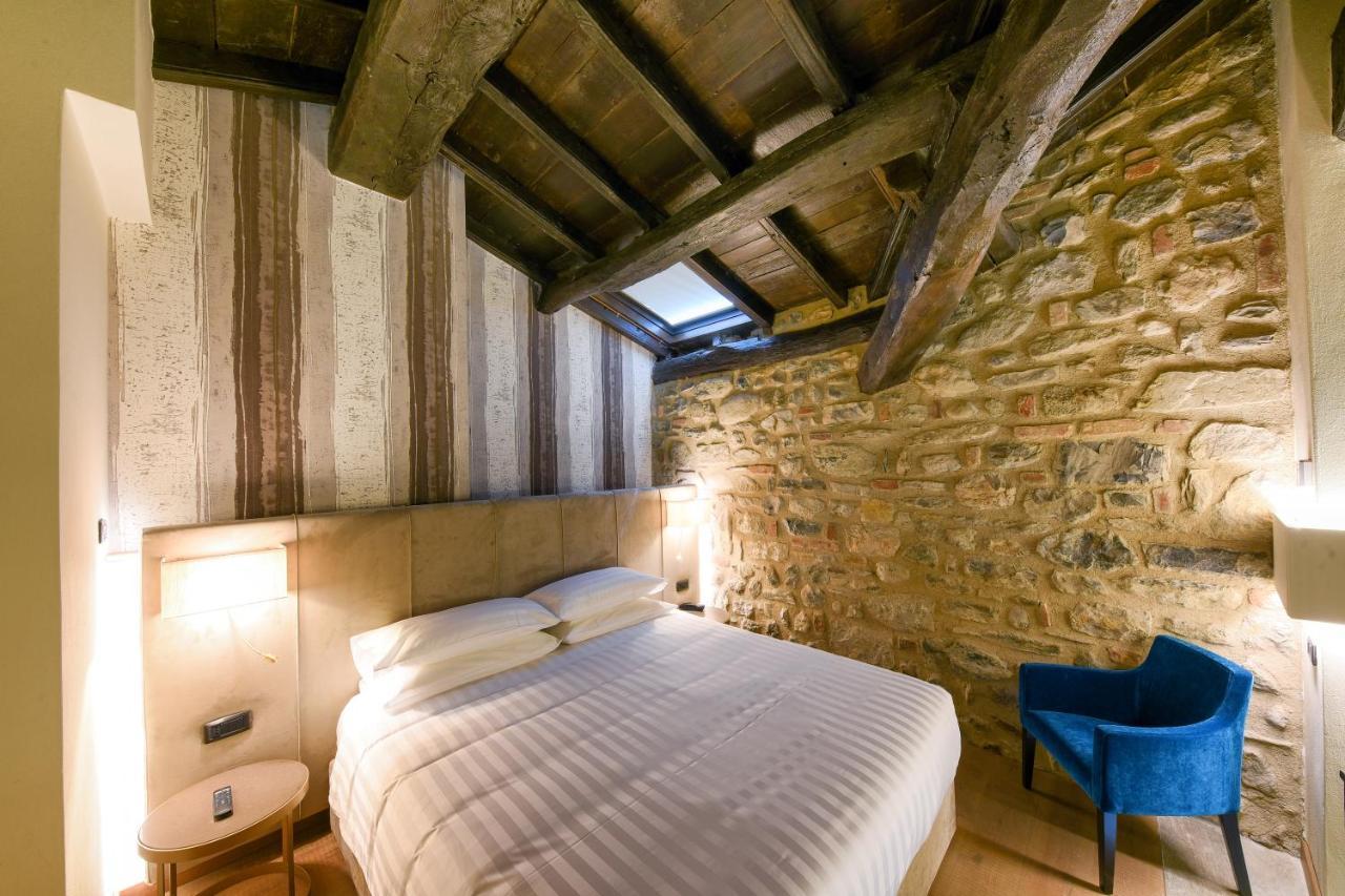 Relais & Spa Castello Di Casiglio Ерба Екстер'єр фото
