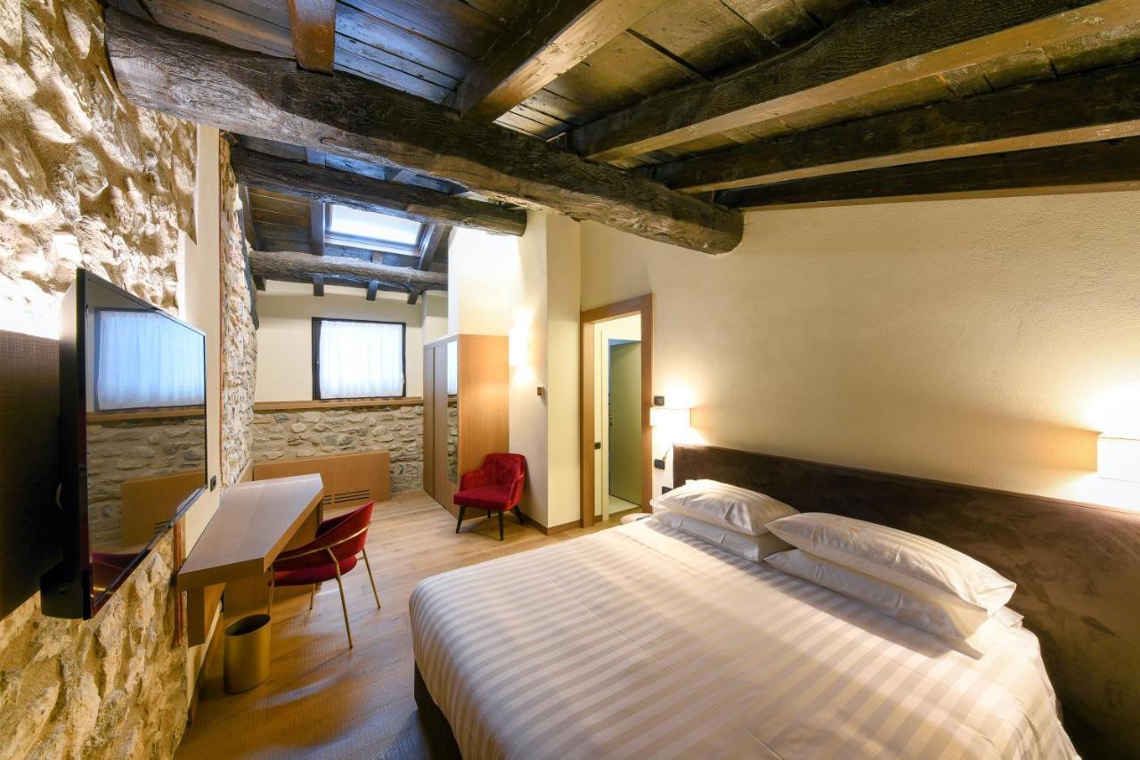 Relais & Spa Castello Di Casiglio Ерба Екстер'єр фото