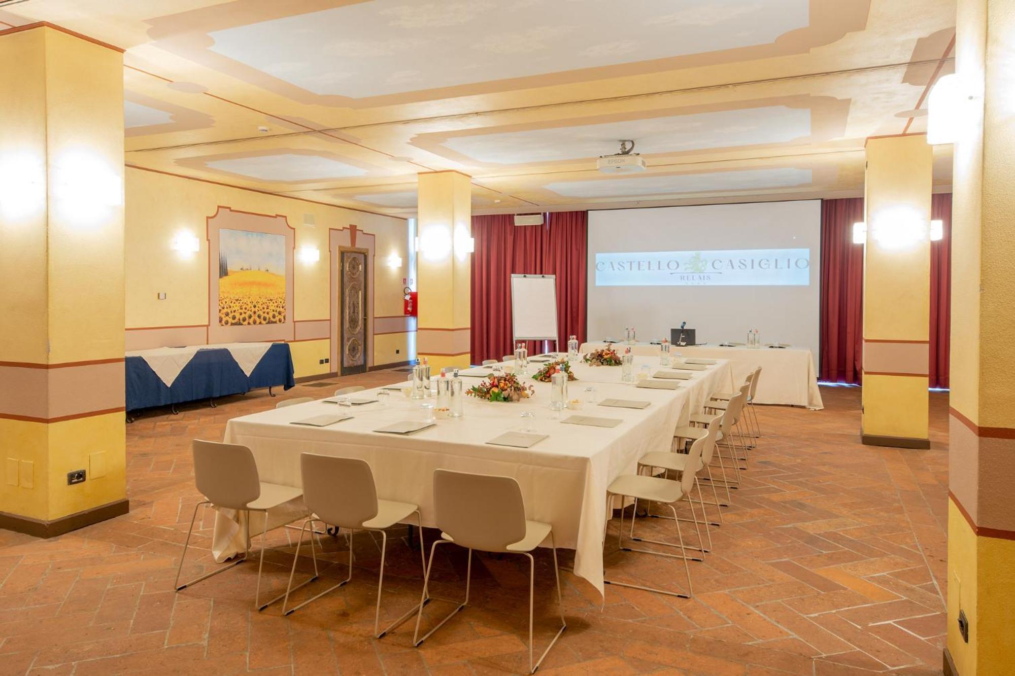 Relais & Spa Castello Di Casiglio Ерба Екстер'єр фото